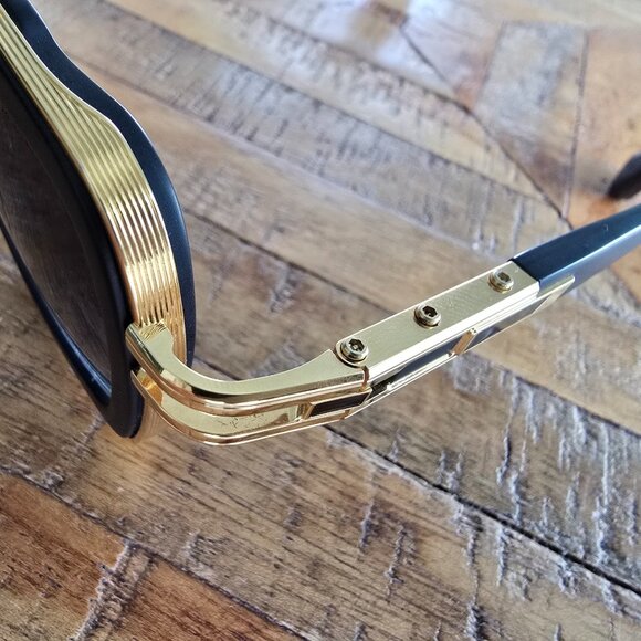 Dita Lxn Evo Matte Black - Yellow Gold - Picture 2 of 5